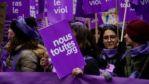 Châteauroux, Tours, Le Mans : rassemblements contre les violences...